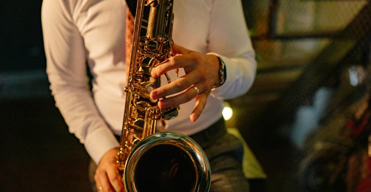 When to learn throat singing and glissando techniques